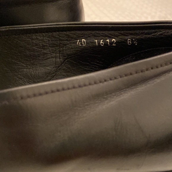 Mens 8.5 Prada loafers - Picture 4 of 8